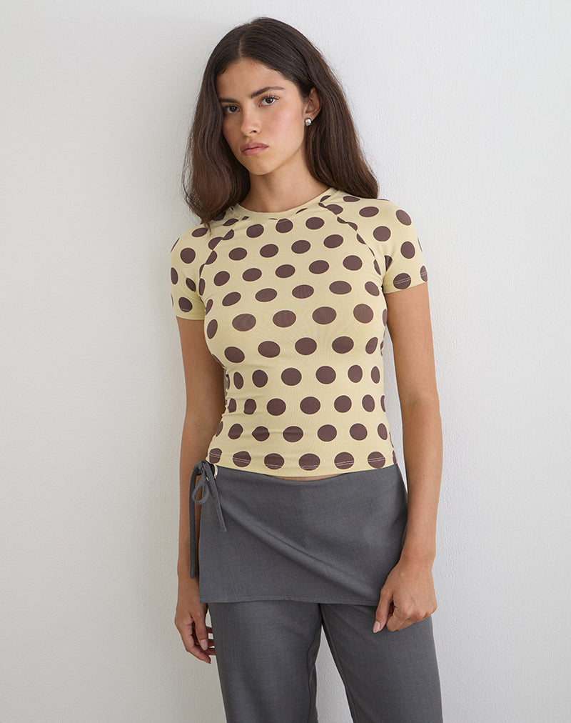 Women's Fitted Tee with Crew Neckline in Brown for Everyday Wear