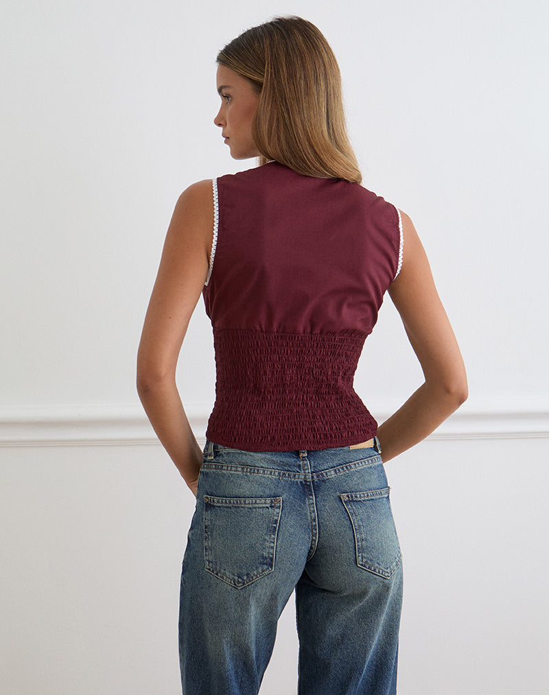 Women's Fashion Top with V-Neckline in White for Everyday Wear