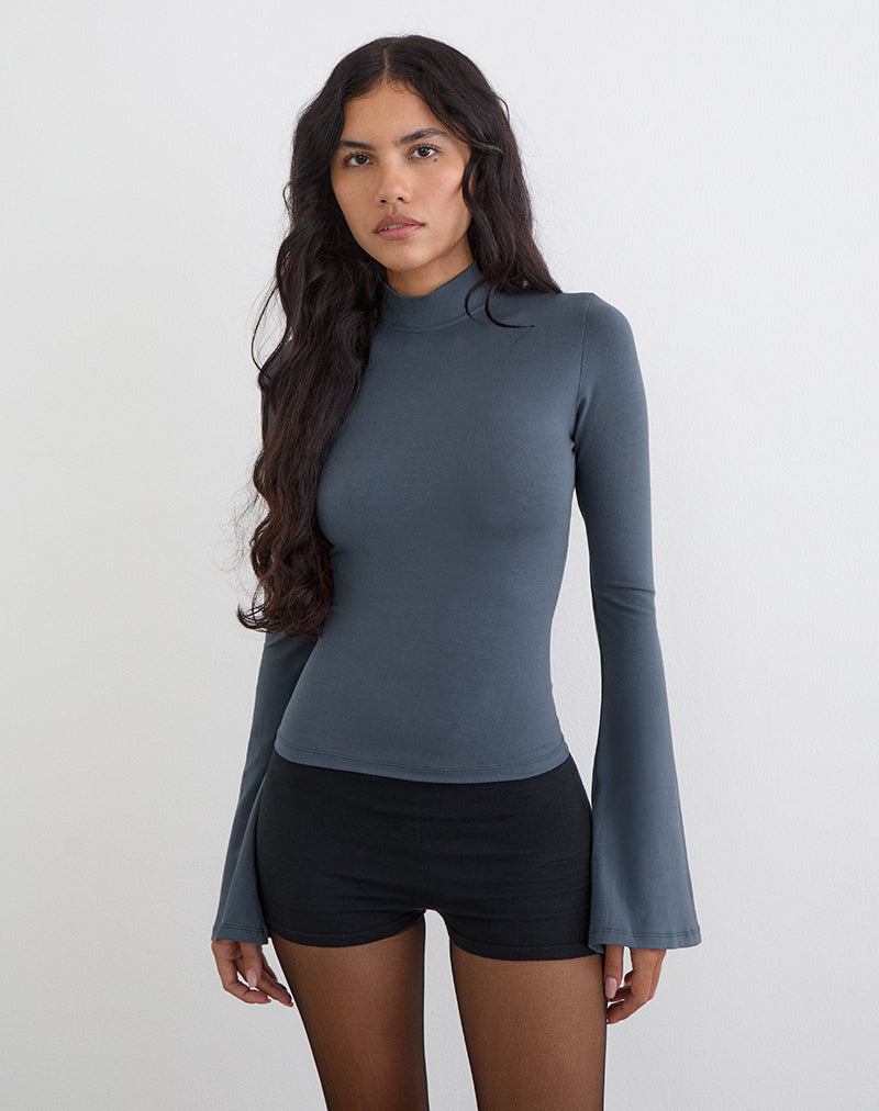 Women's Jersey Long Sleeve Slim Top in Grey for Everyday Wear