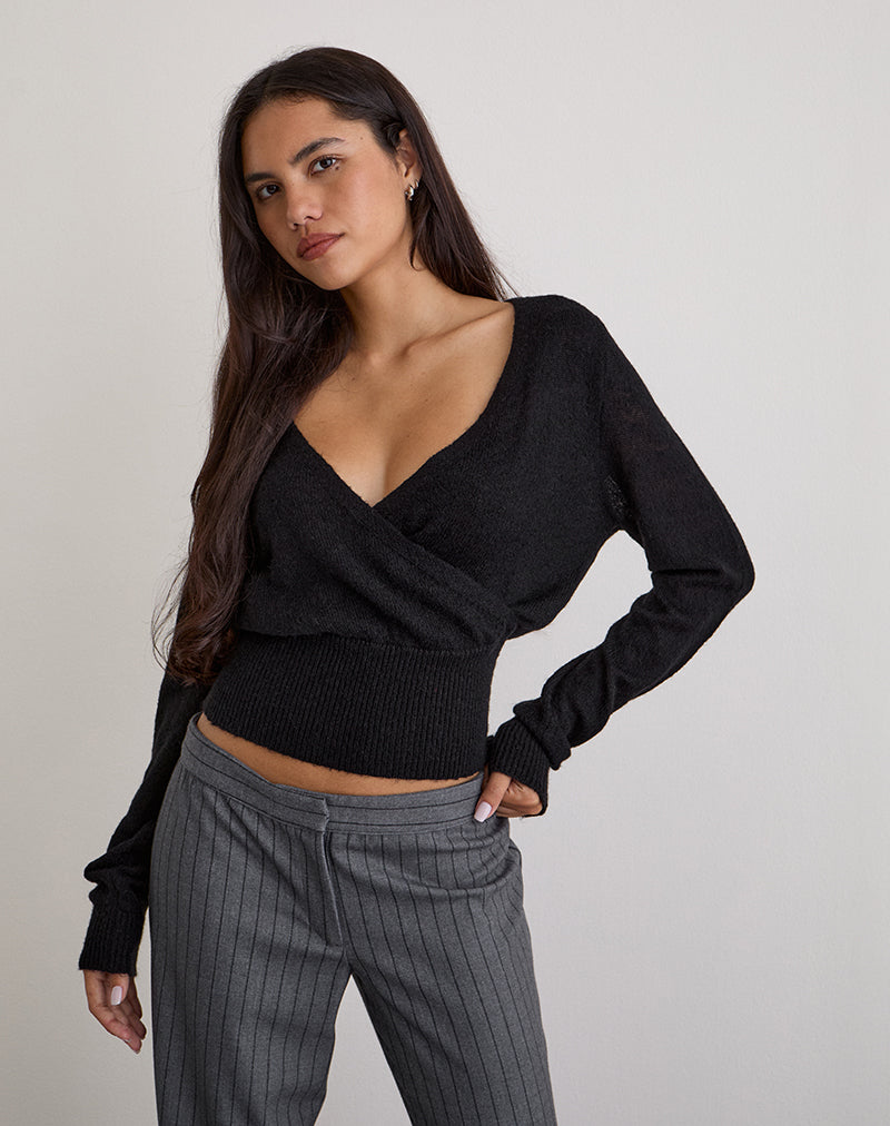 Women's Knit Long Sleeve Top with V-Neckline in Black for Everyday Wear