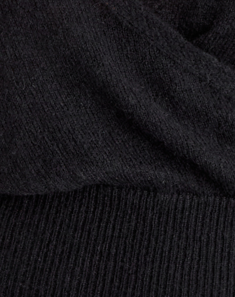 Women's Knit Long Sleeve Top with V-Neckline in Black for Everyday Wear